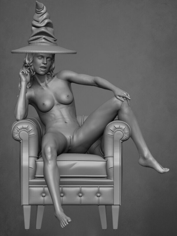 HERMIONE SUR LE FAUTEUIL 01