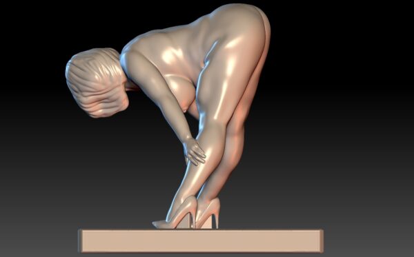 VILAINE FILLE POTELÉE 01